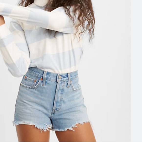 Levi’s 501 high rise button fly jeans denim shorts 24 light premium cutoff - Picture 1 of 10